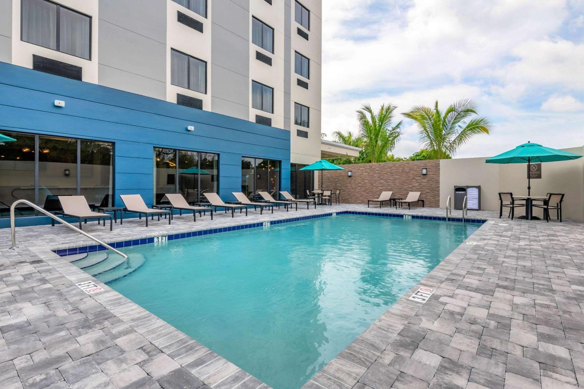 Comfort Suites Stuart-Hutchinson Island Eksteriør billede